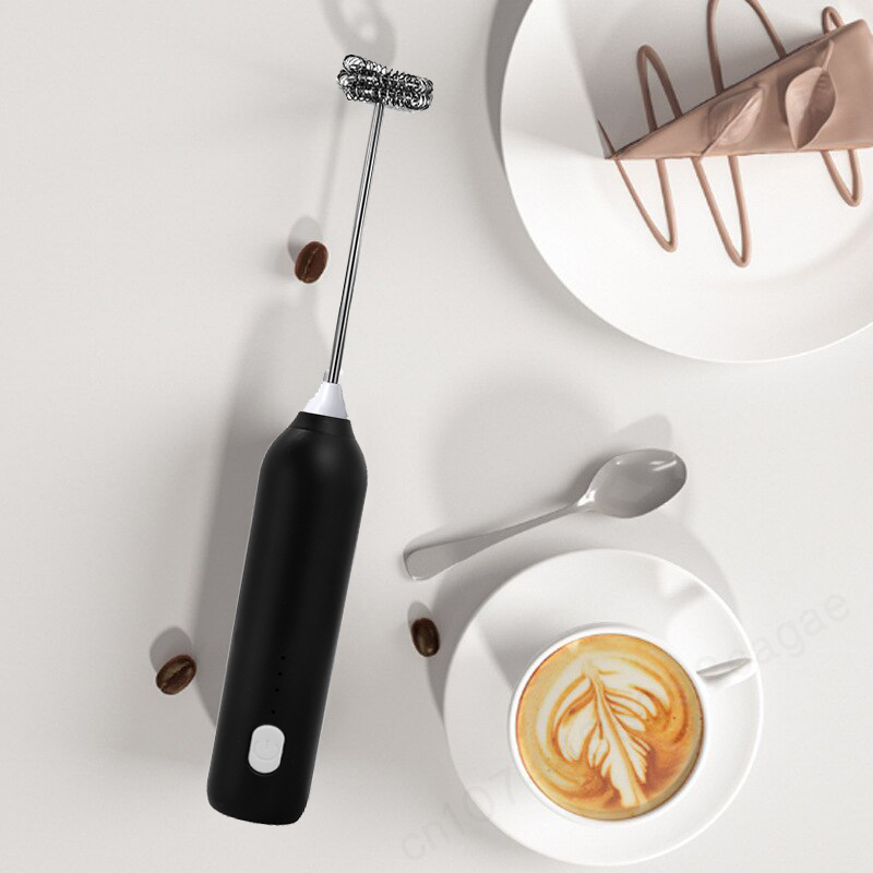 Elektryczny spieniacz do kawy  – Pocket Coffee Maker recenzja i cena
